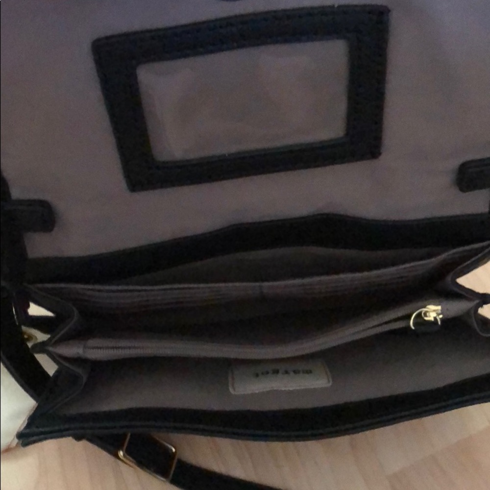 Margot genuine leather purse NWT - Picture 4 of 5